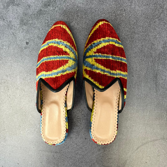 Babucha terciopelo roja rayas 38