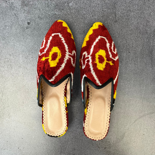 Babucha terciopelo roja 38